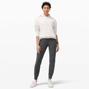Lululemon Ready to Rulu Jogger 
Heathered Raceway Grey / Black